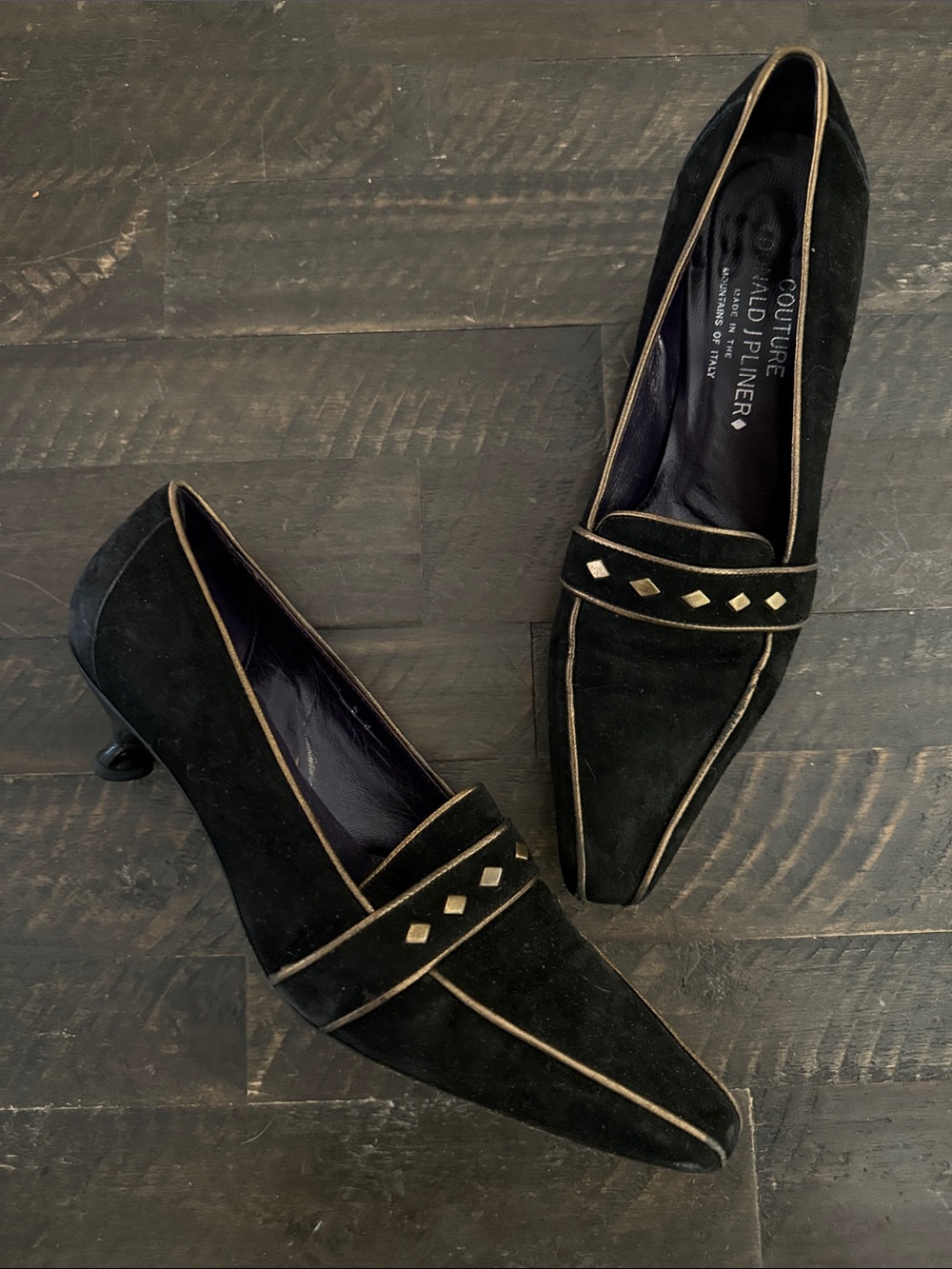 Donald J Pliner Black Suede Gold Stud Kitten Heels 8